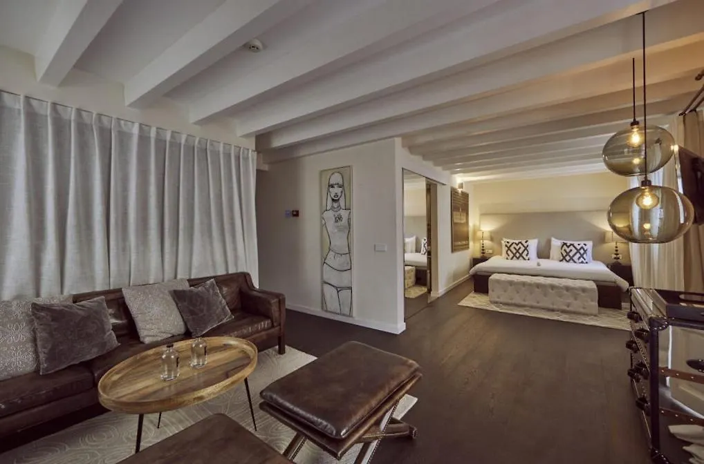 Puro Grand Hotel-1